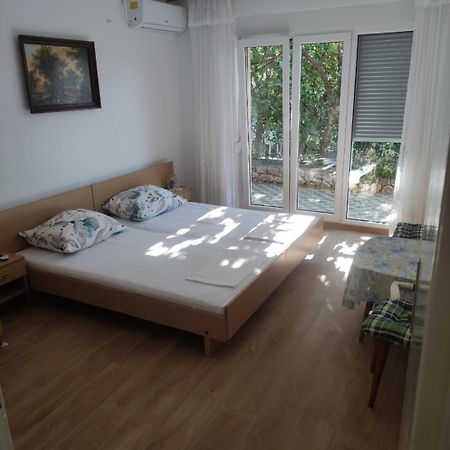 Dragiv 1 Hotel Selce Buitenkant foto